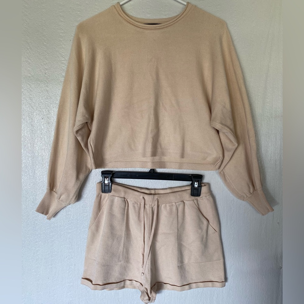 2 Piece ZESICA Set, Size Small, Like New Condition, Light Tan Color